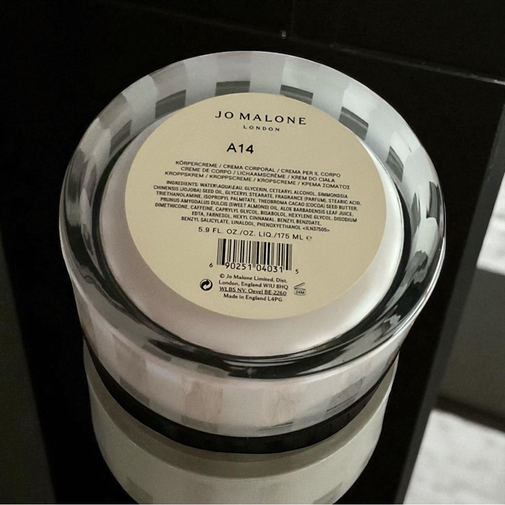 Jo Malone London Wild Bluebell Body Crème in Glass Jar 5.9 fl oz. - Picture 2 of 3